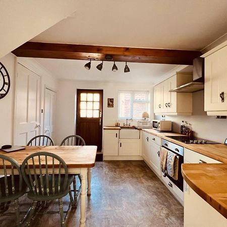 Cosy Cottage Four Miles From Lincoln City Centre Exterior foto